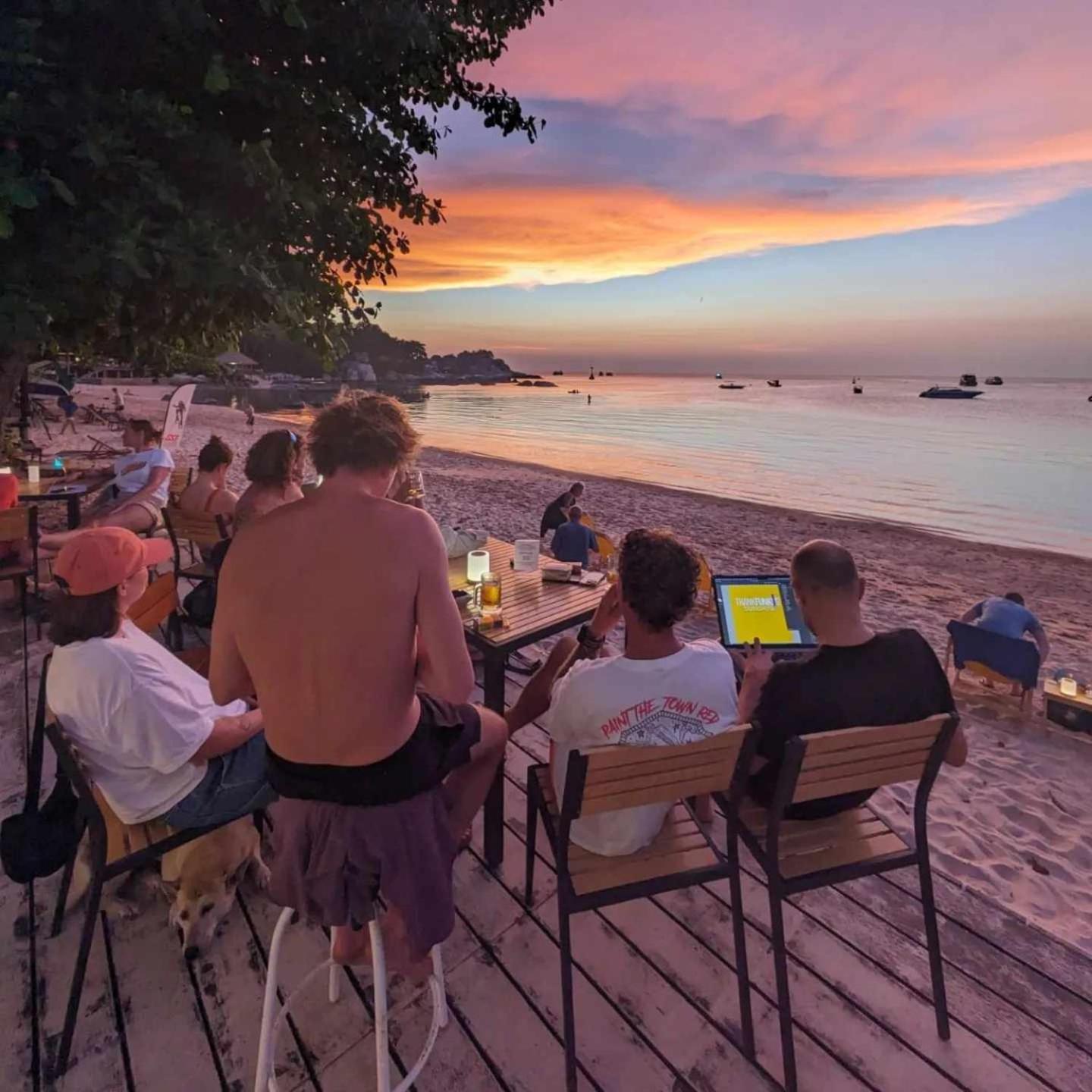 Goodtime Utopia Guesthouse Ко Тао Екстериор снимка